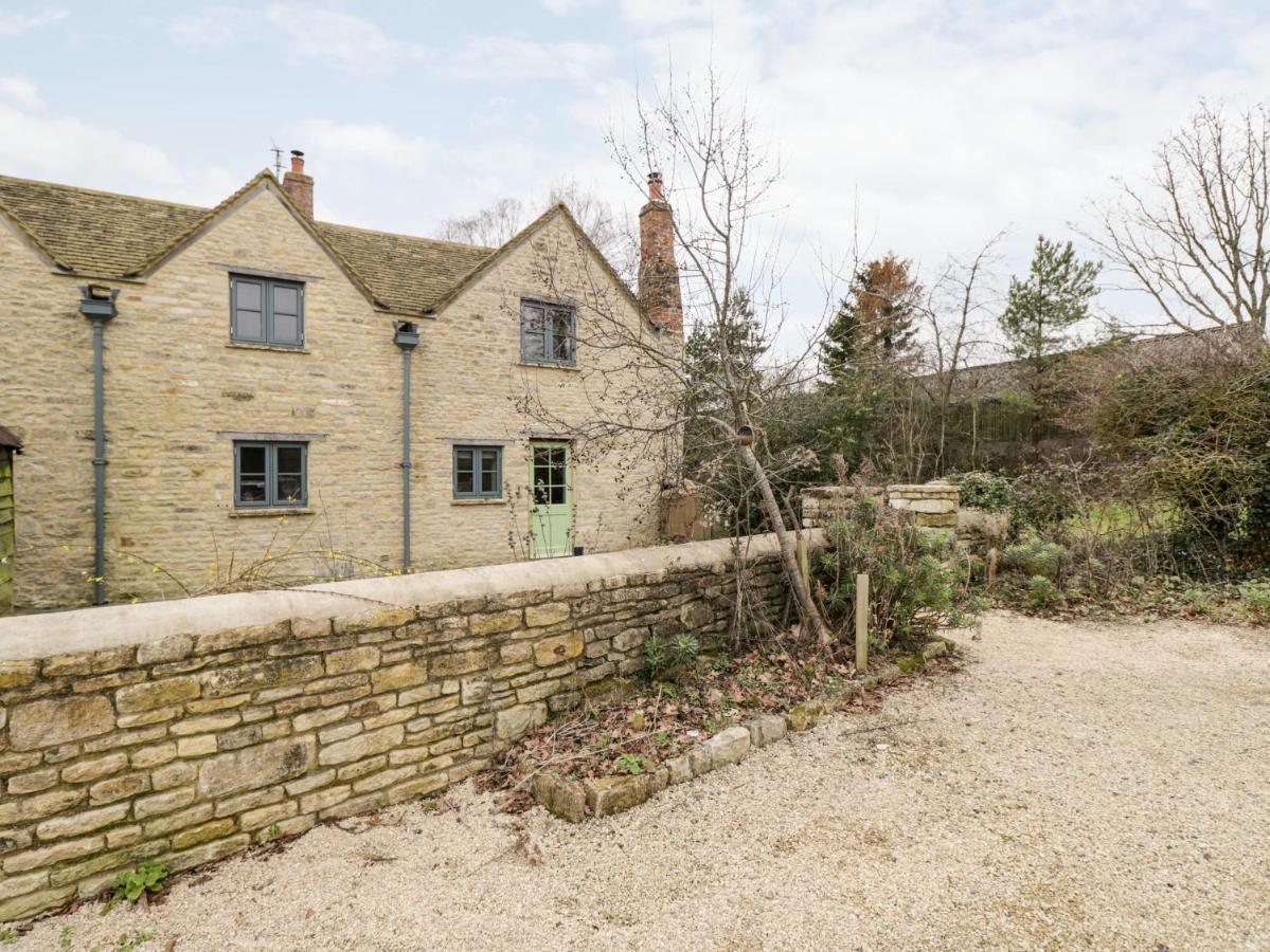 High Cogges Farm Holiday Cottages Witney Esterno foto