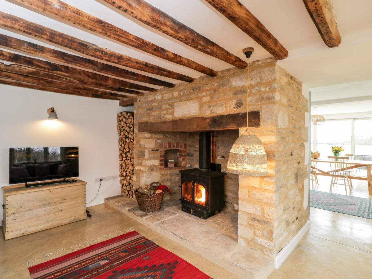 High Cogges Farm Holiday Cottages Witney Esterno foto