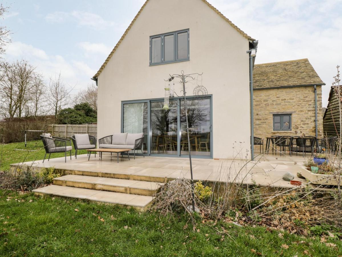 High Cogges Farm Holiday Cottages Witney Esterno foto