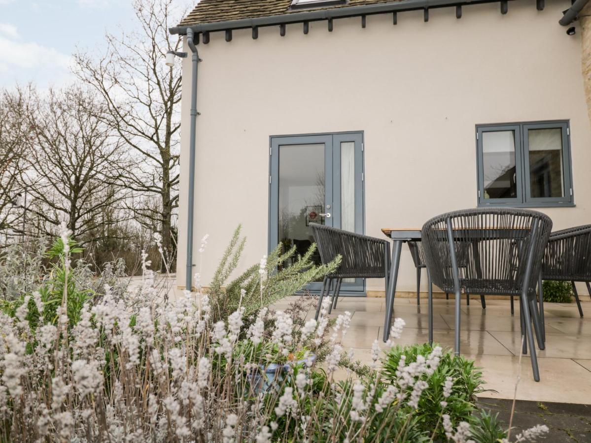 High Cogges Farm Holiday Cottages Witney Esterno foto